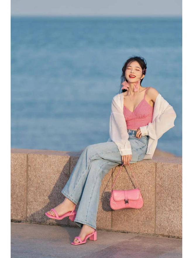 开云Kaiyun清流气势派头：让你在夏日脱颖而出(图3)
