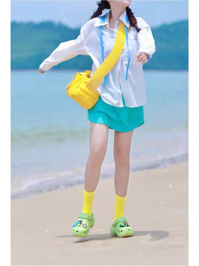 开云Kaiyun清流气势派头：让你在夏日脱颖而出(图14)
